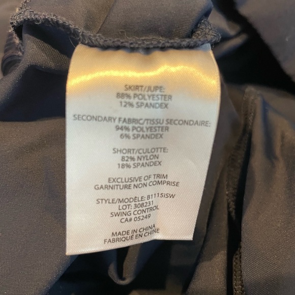 Swing Control Navy Flat Front Skort - Size 4 - Picture 4 of 7